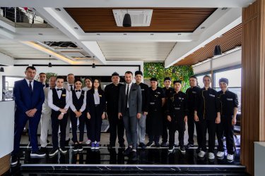 Helenos Restaurant Personeller