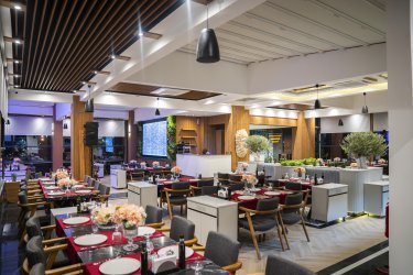 Helenos Restaurant İç Mekan